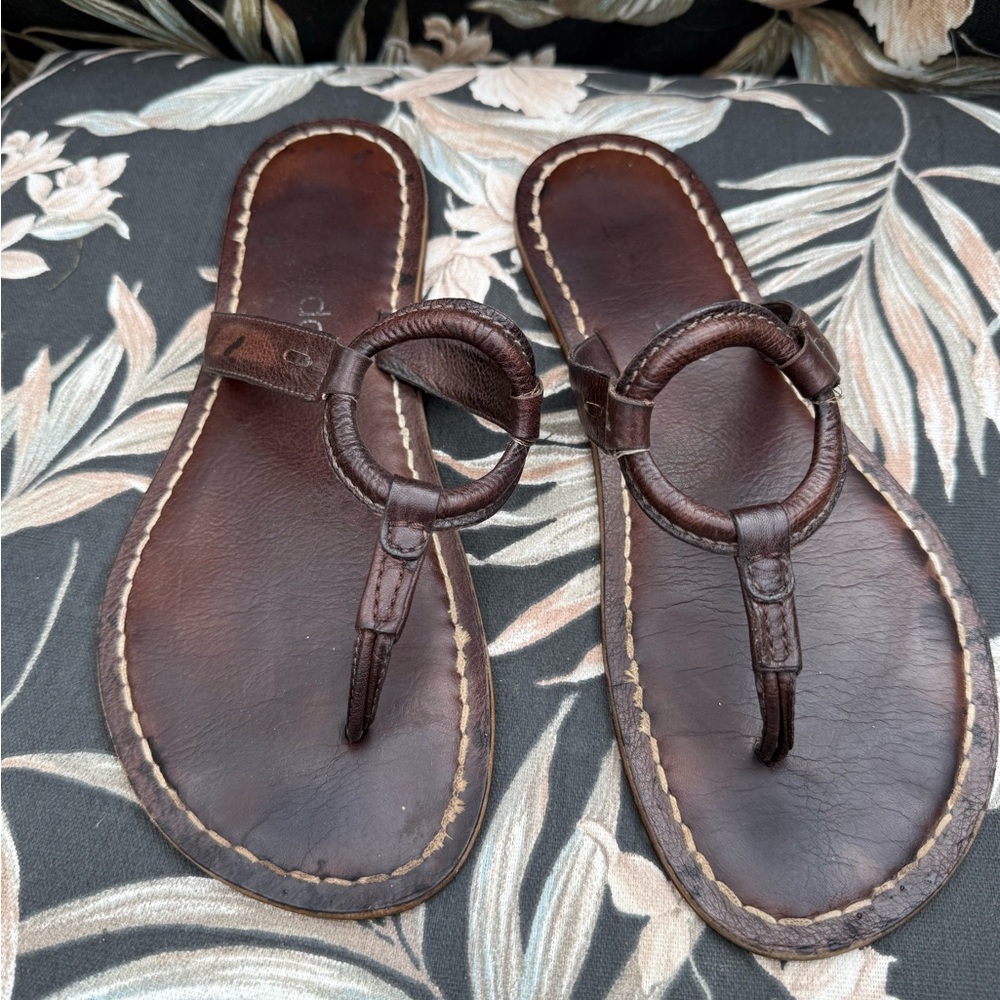 Brown Leather Sandals with Circular Strap Design